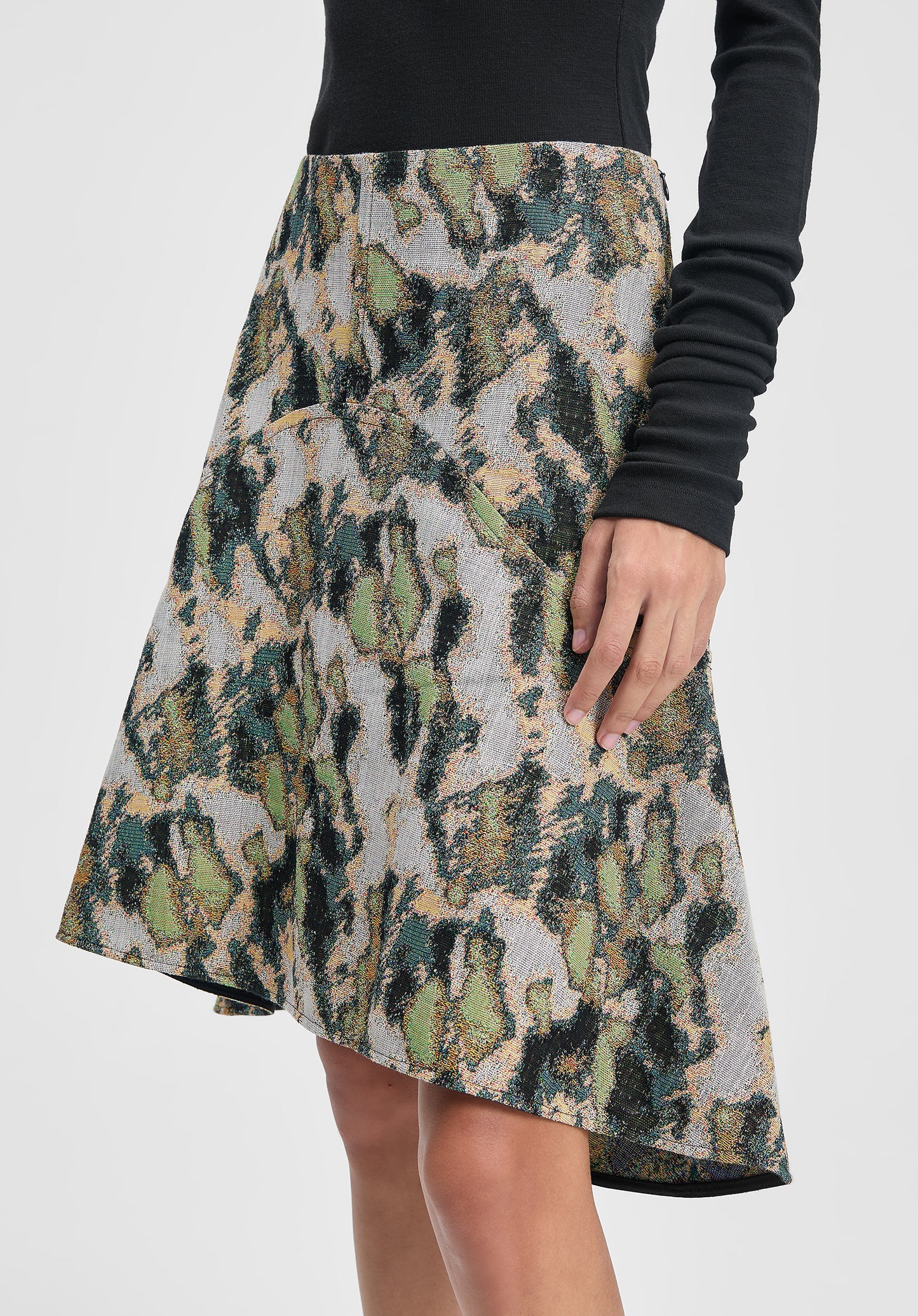 Shield Jacquard Skirt